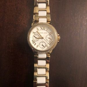 Michael Kors womans watch
